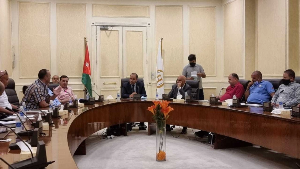 وزارة الشباب تلتقي ممثلين عن الهيئة العامة وجماهير نادي الفيصلي