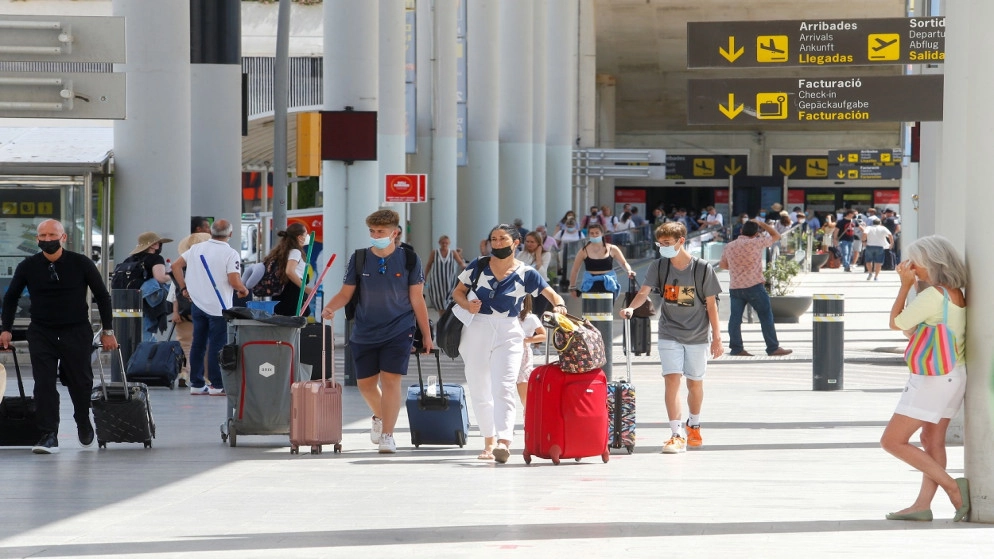 بريطانيا تسجل 35847 إصابة جديدة بكورونا و149 وفاة