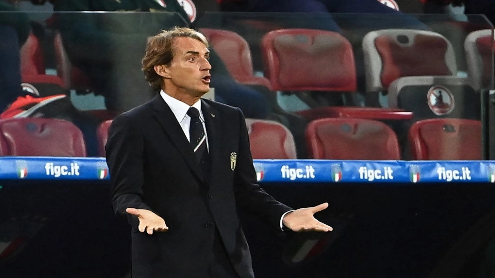 مانشيني يستدعي كل أبطاله الأوروبيين والعائد زانيولو