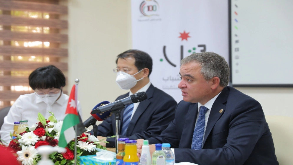 وزير الشباب يفتتح حاضنة أعمال بهدف تمكين الشباب الأقل حظا في الأردن