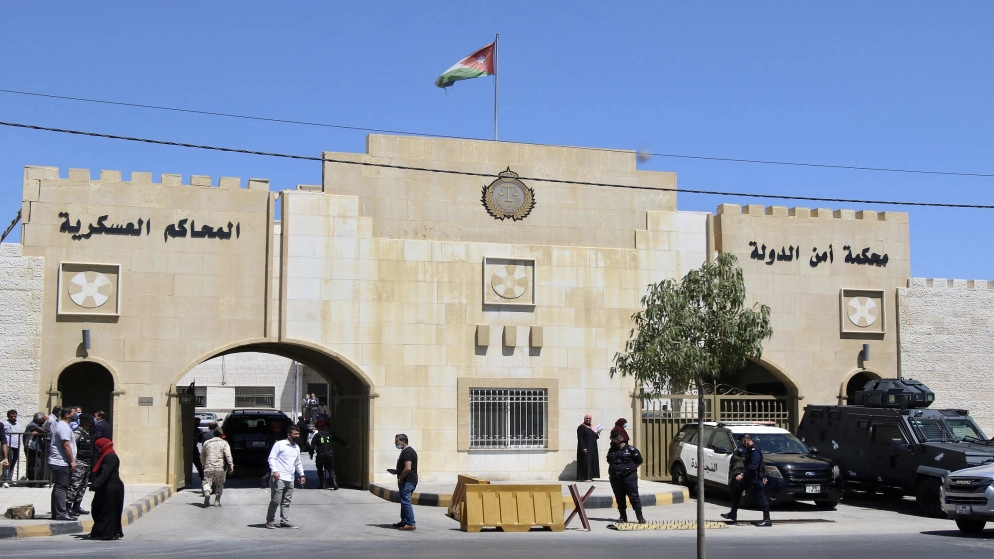 عقد أولى جلسات علنية بقضية النائب المفصول أسامة الرحيل