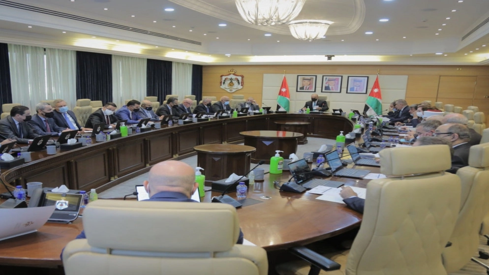 الحكومة تعدّل أسس منح المستثمرين الجنسية الأردنية والإقامة