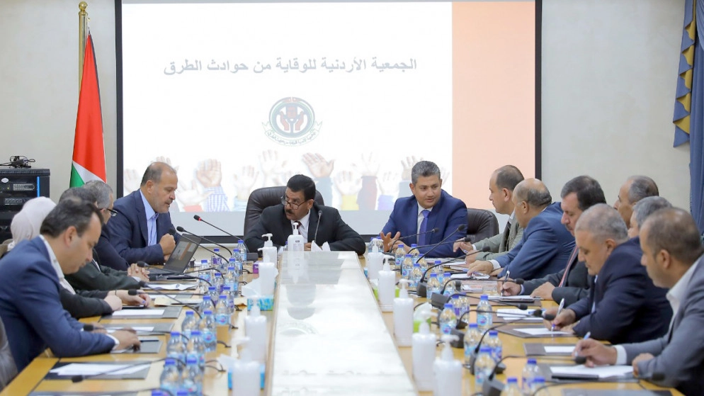 لجنتان نيابيتان تبحثان عمل الجمعية الأردنية للوقاية من حوادث الطرق