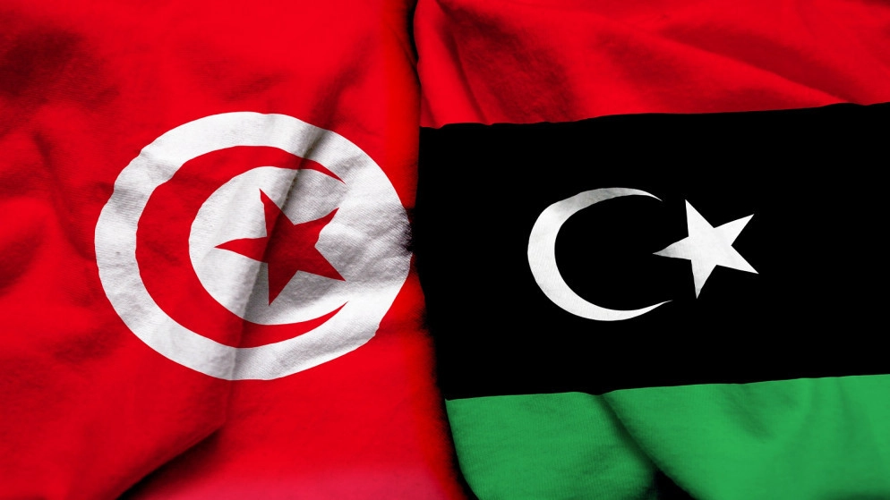 الرئيس التونسي أمر بإعادة فتح الحدود مع ليبيا الجمعة