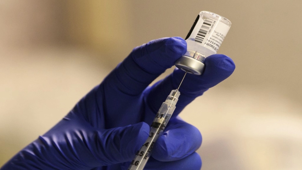 مراكز لإعطاء جرعتي اللقاح المضاد لفيروس كورونا الجمعة