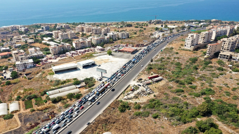 لبنان يواصل رفع الدعم عن المحروقات مع زيادة جديدة في أسعارها