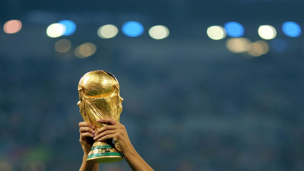 اليويفا يحث الفيفا على إيقاف خطته لإقامة كأس العالم كل عامين