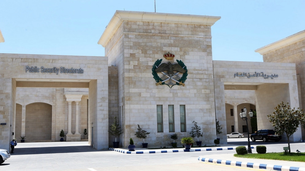 القبض على شخصين بحوزتهما ربع مليون دينار مزيفة في جرش