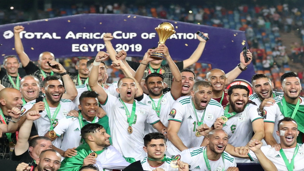 مدرب الجزائر بلماضي يقود "محاربو الصحراء" للقب ثان في كأس الأمم الإفريقية
