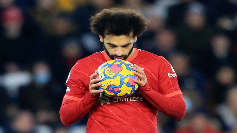 محمد صلاح في قائمة أفضل 3 لاعبين في العالم بجانب ميسي وليفاندوفسكي