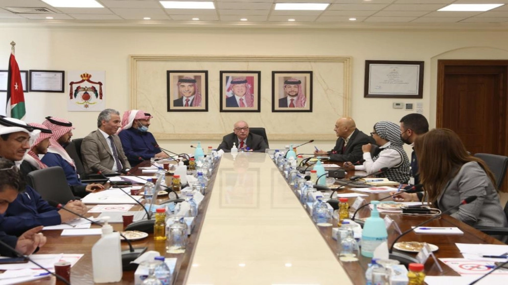 وزير الأشغال: إتمام تنفيذ 4 مدارس ممولة بمنحة سعودية من أصل 14