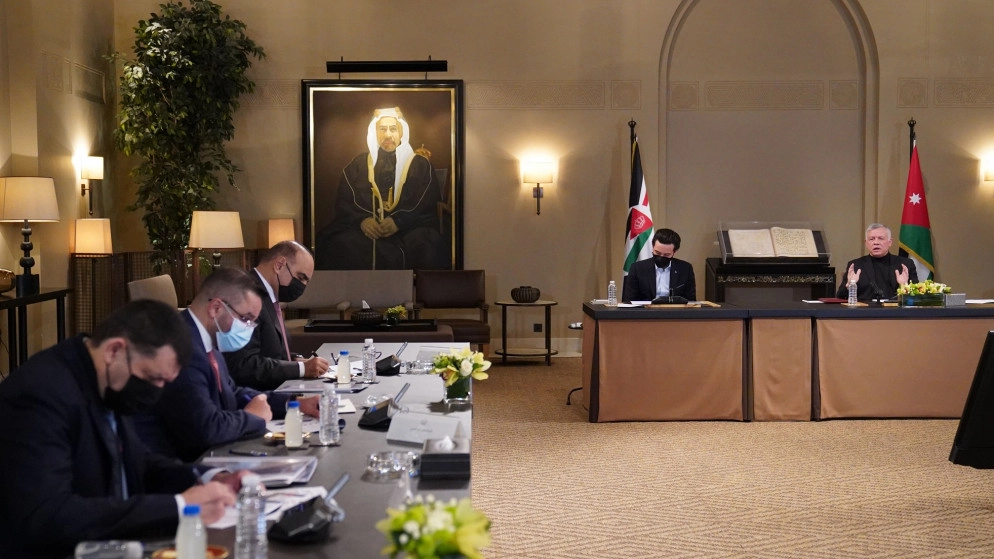 الملك: محاربة البطالة وتوفير فرص العمل هما الأولوية العام الحالي