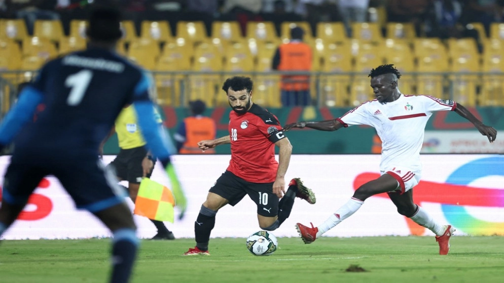 مصر تحسم "دربي النيل" وبطاقة ثمن النهائي في كأس الأمم الإفريقية