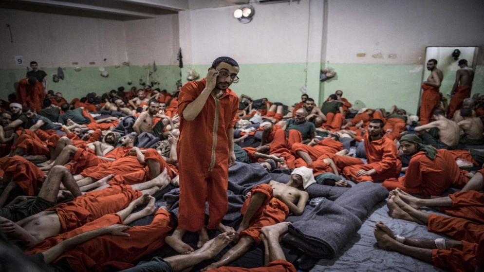 18 قتيلا من قوات سوريا الديمقراطية و16 من "داعش" في اشتباكات سجن الحسكة