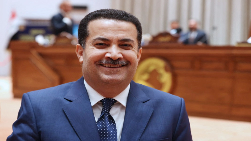 تكليف محمد السوداني بتشكيل حكومة عراقية بعد عام من شلل سياسي