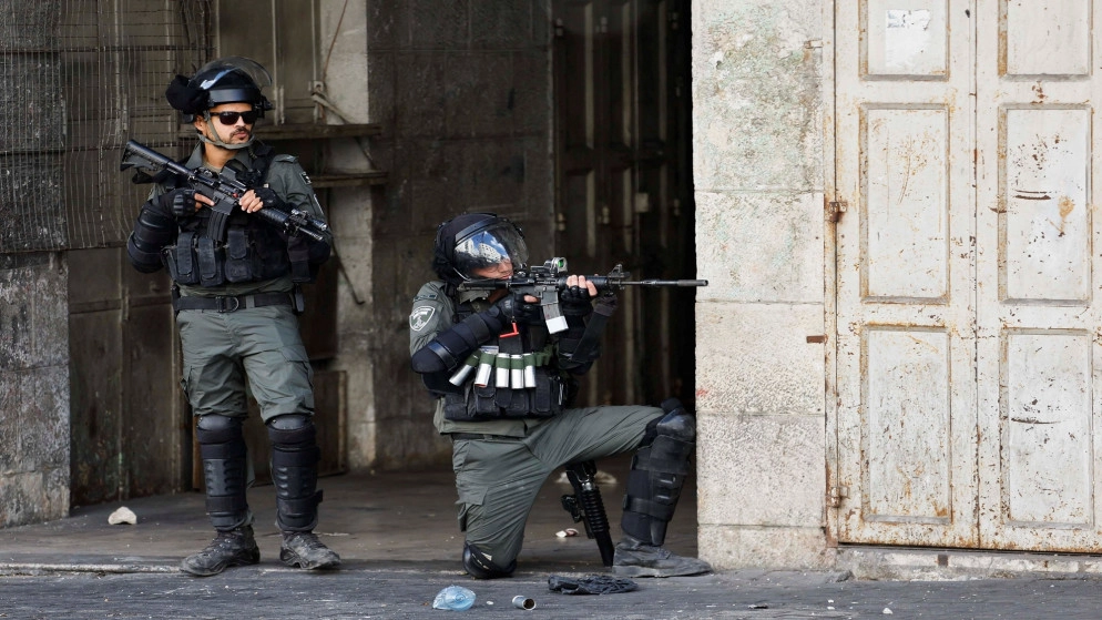 إصابة 5 فلسطينيين بينهم اثنان في"حالة حرجة" برصاص إسرائيلي في سلفيت