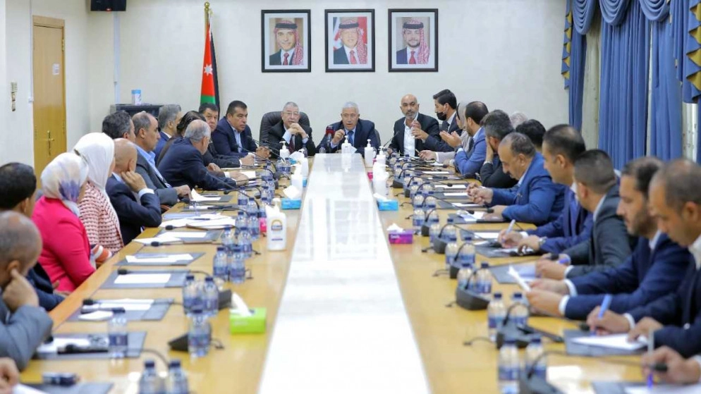 لجان نيابية تبحث موضوع التأمين الصحي لمُتقاعدي شركة مناجم الفوسفات