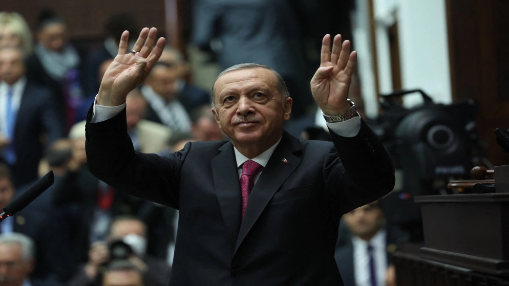 إردوغان يقترح إجراء استفتاء على تضمين الدستور حق ارتداء الحجاب
