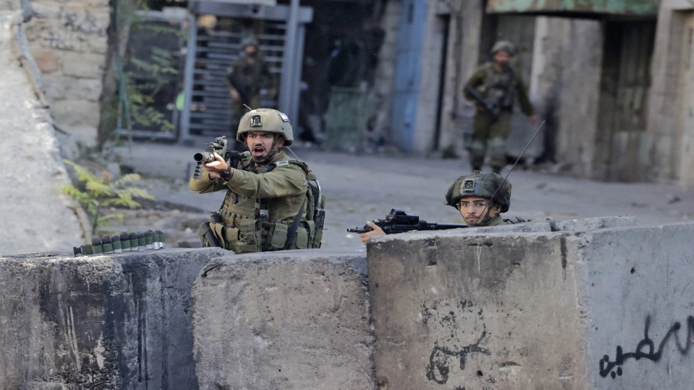 استشهاد فلسطيني خلال اقتحام الاحتلال الإسرائيلي مقام يوسف شرقي نابلس