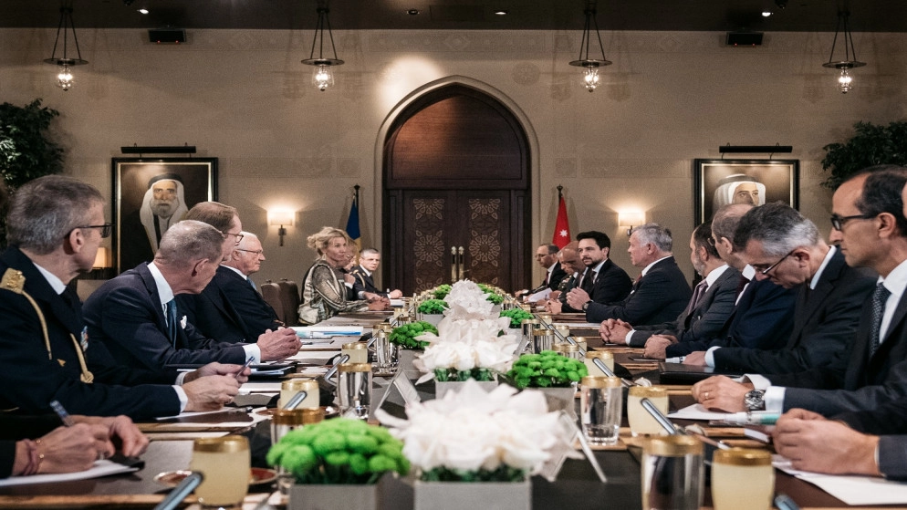 الملك يدعو لتعزيز شراكات القطاع الخاص في الأردن والسويد