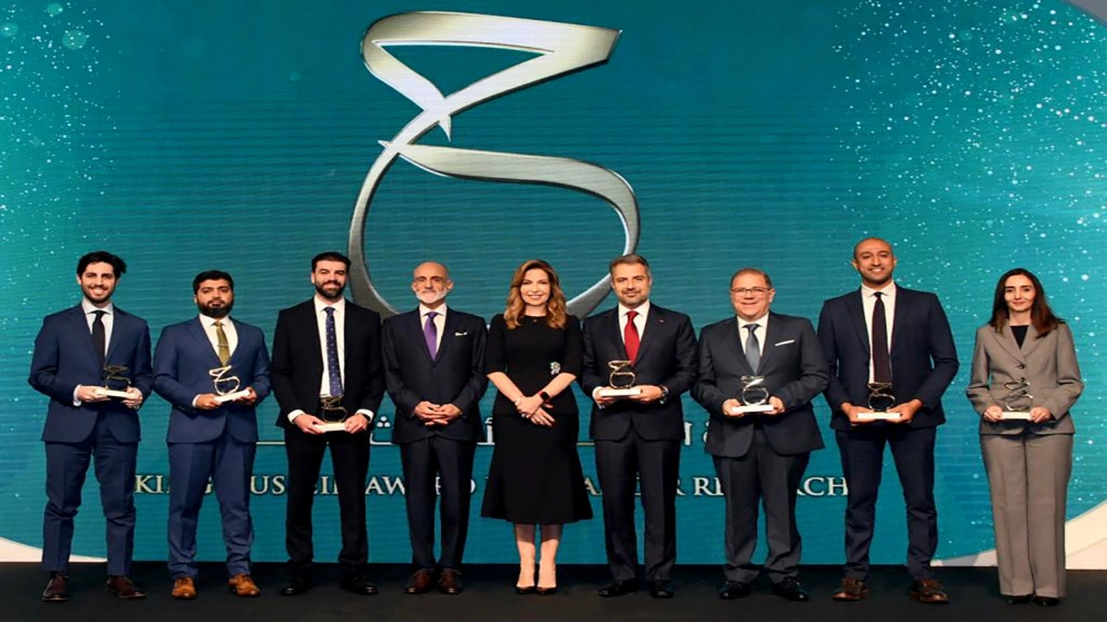 الأمير طلال يكرّم الفائزين بجائزة الحسين لأبحاث السرطان للعام 2022