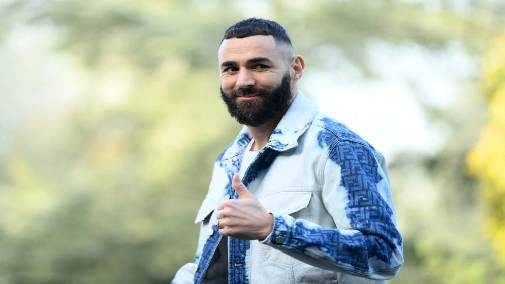 بنزيما يكمل عامه باختياره أفضل لاعب في جوائز غلوب سوكر