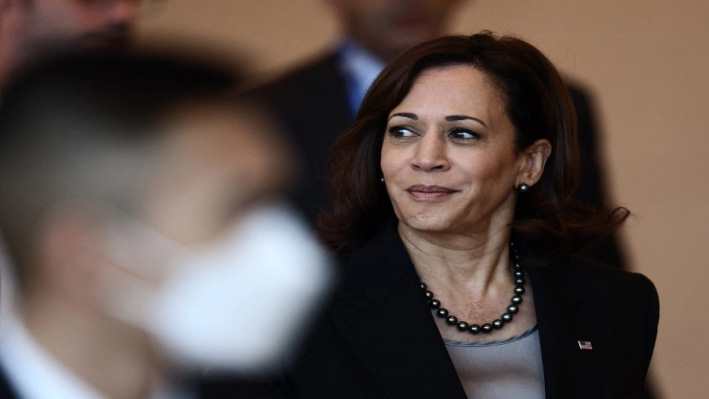 البيت الأبيض: نائبة الرئيس الأميركي تلتقي الرئيس الصيني على هامش قمة أبيك
