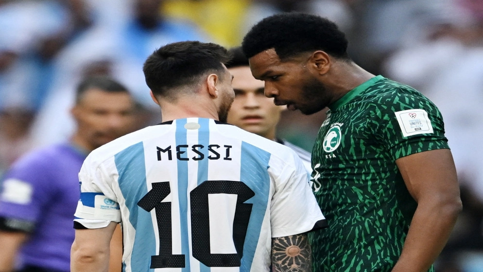 الأخضر السعودي يهزم ميسي ورفاقه ويحقق فوزا تاريخيا 2-1