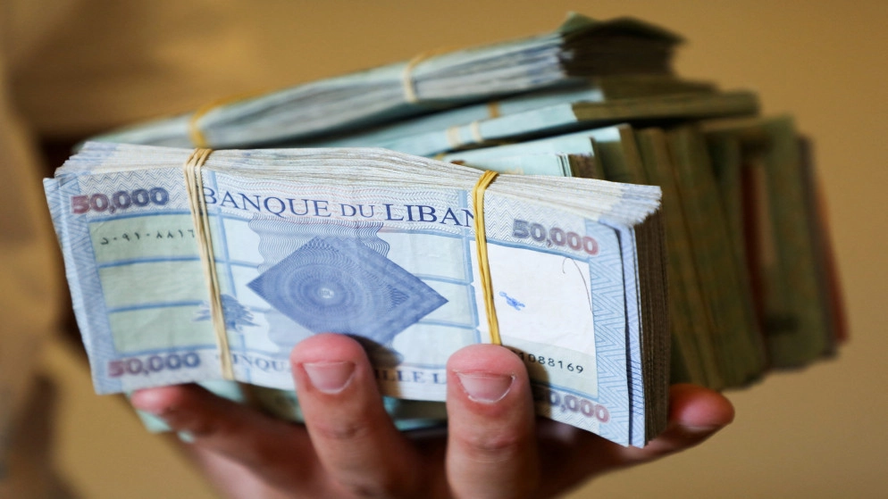 رئيس وزراء لبنان يشير إلى صعوبة في الاتفاق على خطة التعافي المالي
