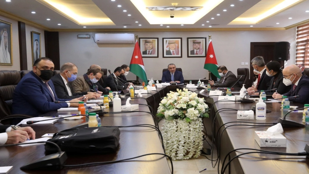 مؤتمر لإعلان تعهدات المانحين للناقل الوطني نهاية آذار