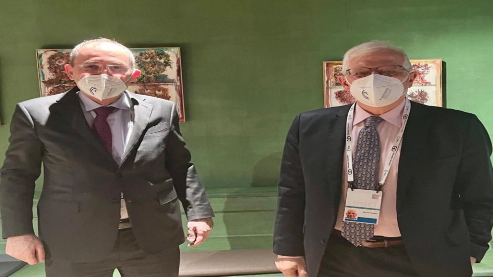 وزير الخارجية يبحث سبل تعزيز الشراكة مع الاتحاد الأوروبي