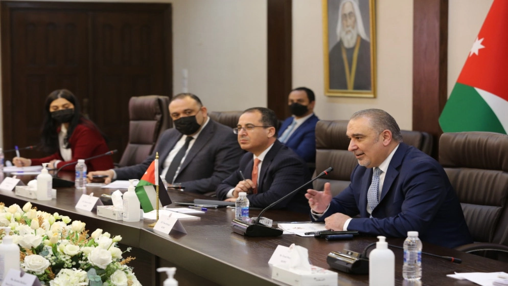 الحكومة الألمانية تدرس موضوع المساهمة في تمويل مشروع الناقل الوطني