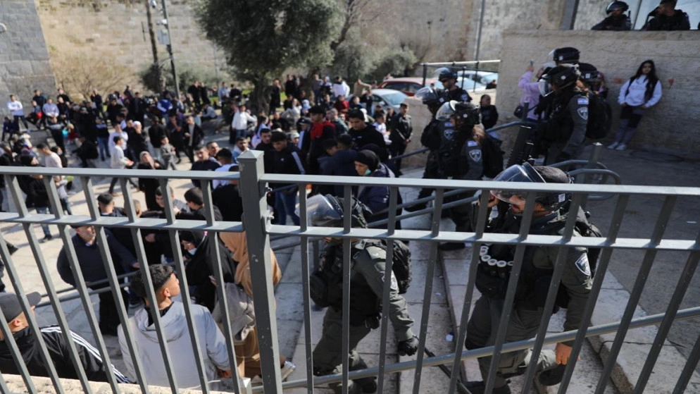 إصابة 37 فلسطينيا خلال قمع الاحتلال الإسرائيلي احتفالية ذكرى الإسراء والمعراج