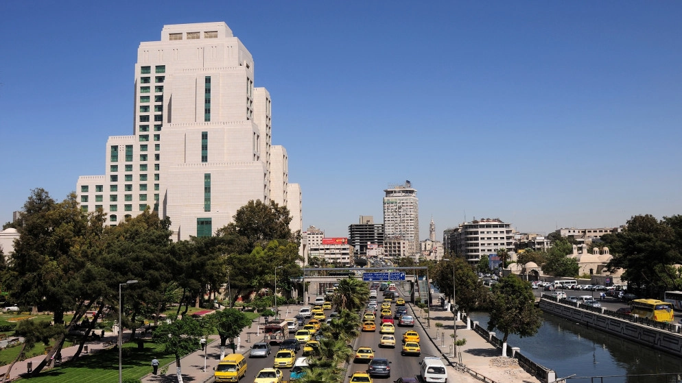11 قتيلا جرّاء حريق داخل مركز تسوق في دمشق