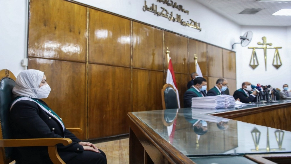 قاضية تجلس على منصة القضاء الإداري لأول مرة في مصر