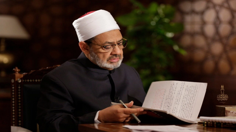 إمام الأزهر يدعو دول العالم لمضاعفة المساعدات الإنسانية لأوكرانيا