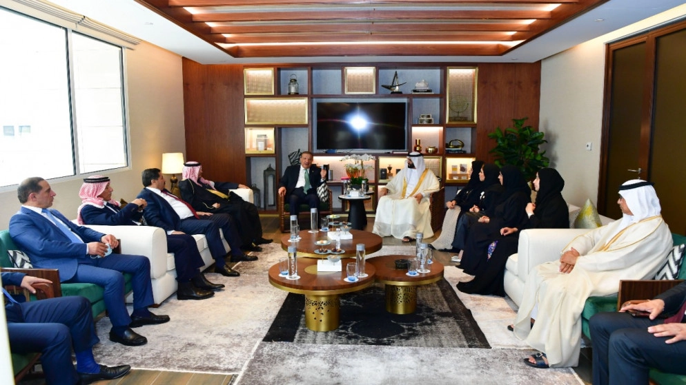 رئيس مجلس النواب يترأس وفدا برلمانيا وصل إلى الإمارات