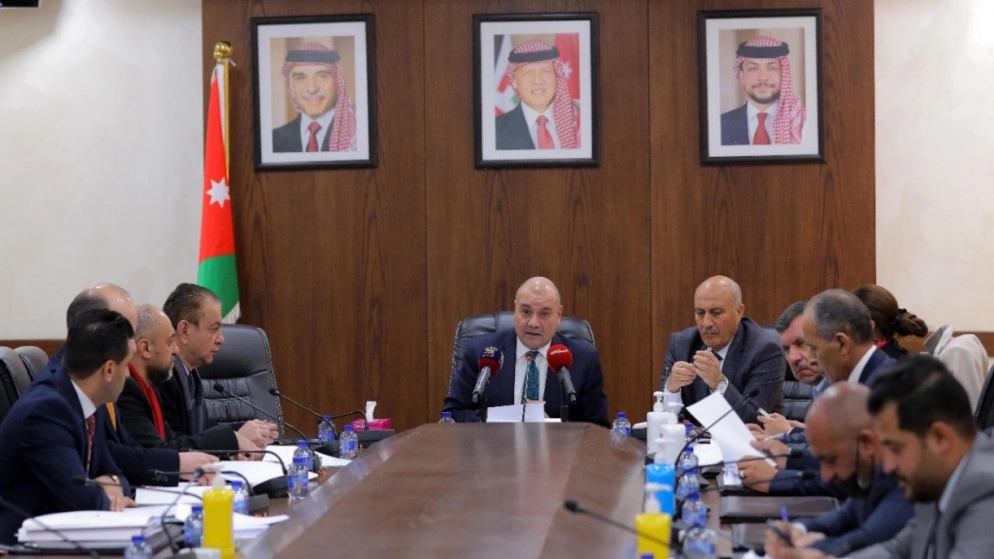 اللجنة القانونية النيابية تواصل مناقشة المعدل لقانون نقابة أطباء الأسنان