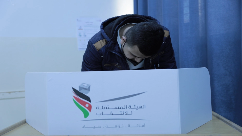 وزير الإدارة المحلية: نسبة مشاركة الشباب في الانتخابات كانت "عالية جدا"