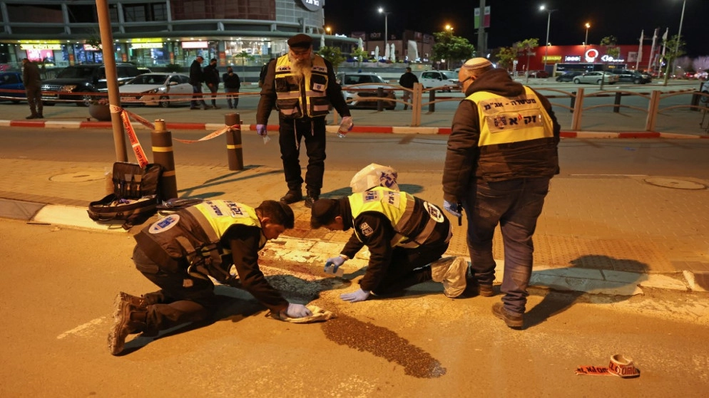 مقتل إسرائيليين اثنين في عملية إطلاق نار في مدينة الخضيرة