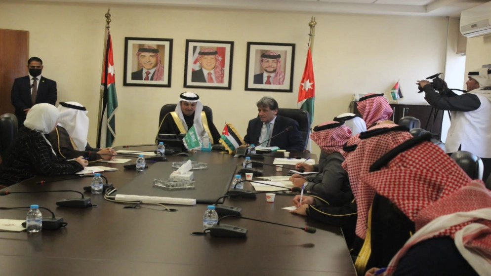 وزير النقل يبحث مع نظيره السعودي آفاق التعاون المشترك بمجال النقل