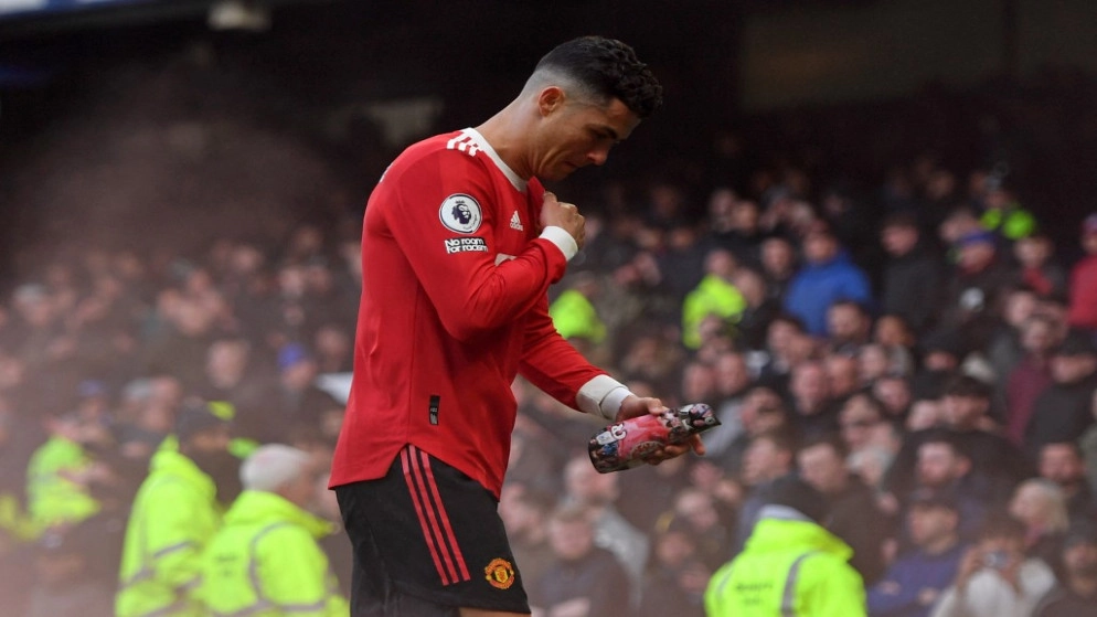 إيفرتون يعزز آماله في النجاة بالفوز على يونايتد 1-0