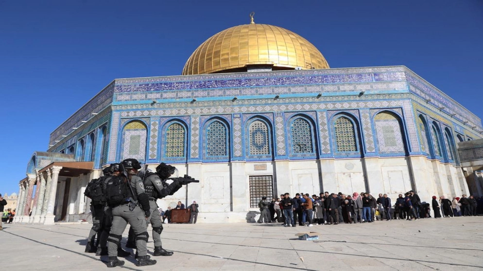 الرئيس الفلسطيني يطالب المجتمع الدولي بالتدخل الفوري لوقف العدوان الإسرائيلي