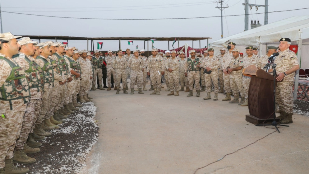 رئيس هيئة الأركان يؤكد حرص القيادة العامة على تطوير منظومة أمن الحدود