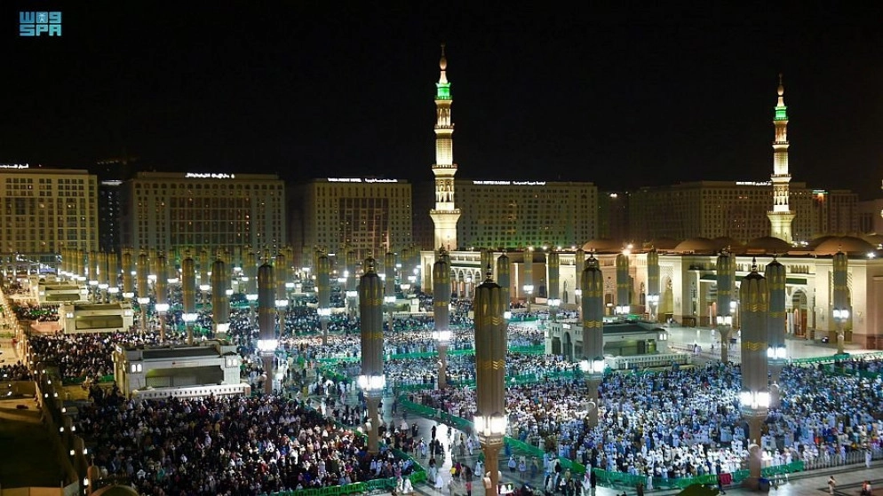أكثر من 14 مليون مصل بالمسجد النبوي منذ بداية رمضان