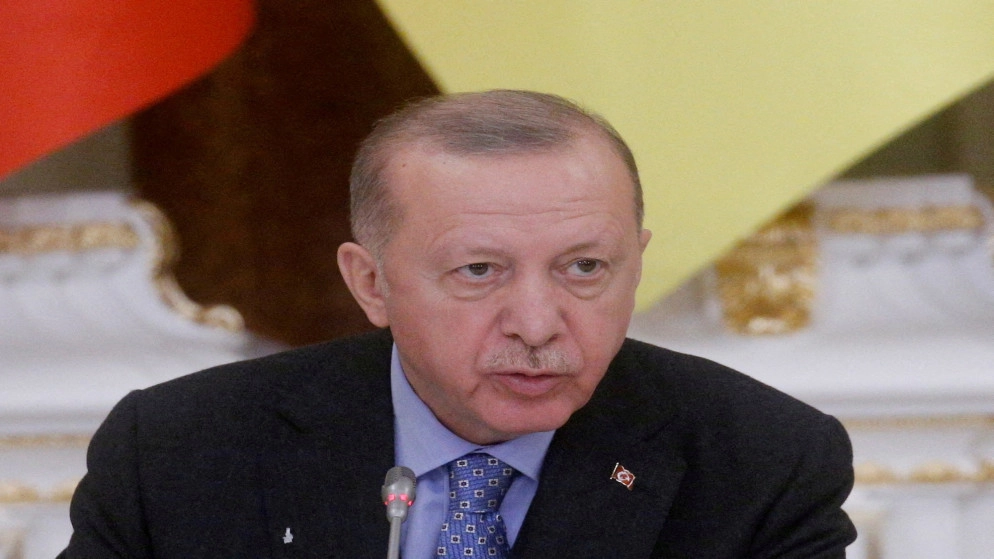 أردوغان يبلغ بوتين استعداده للقيام بمبادرة من أجل إنهاء الحرب في أوكرانيا