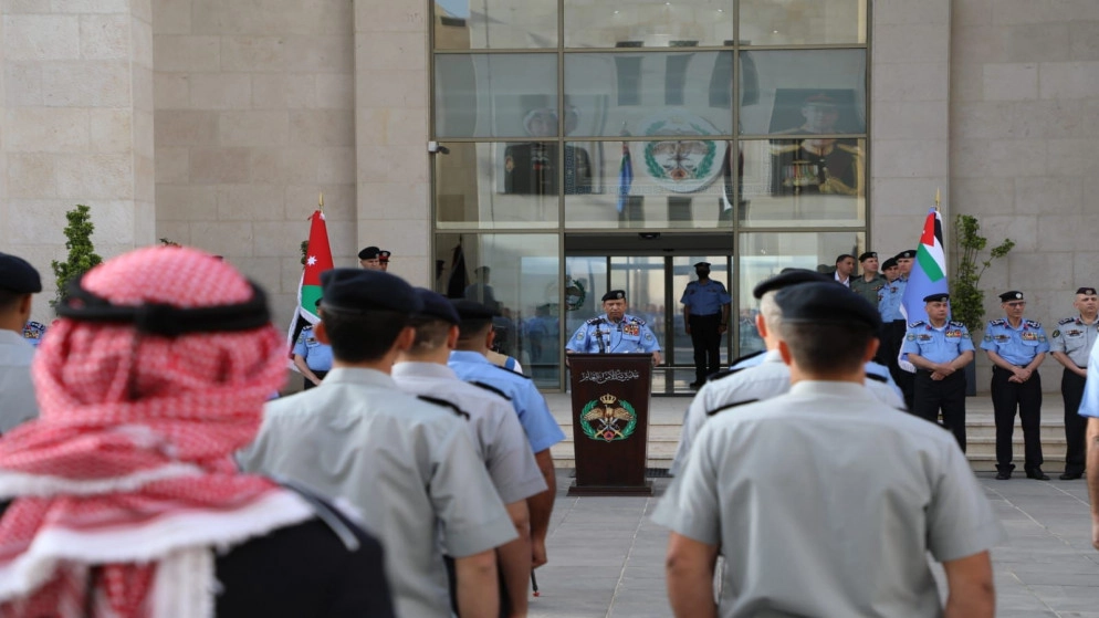 مدير الأمن العام ينقل تهنئة الملك بالعيد لمنتسبي الأمن العام كافة