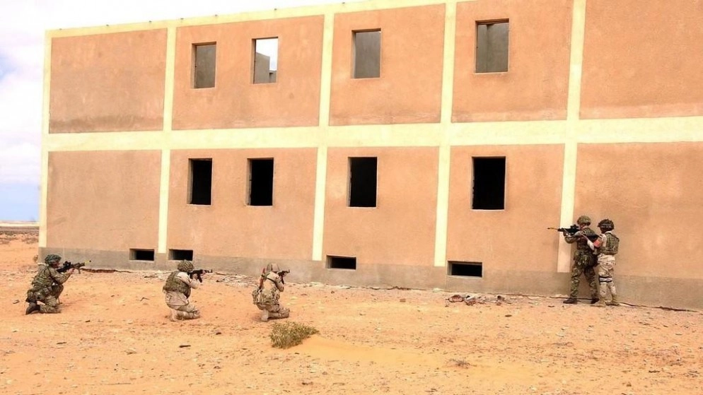 مقتل 11 جنديا مصريا خلال التصدي لـ"هجوم إرهابي" شرقي قناة السويس