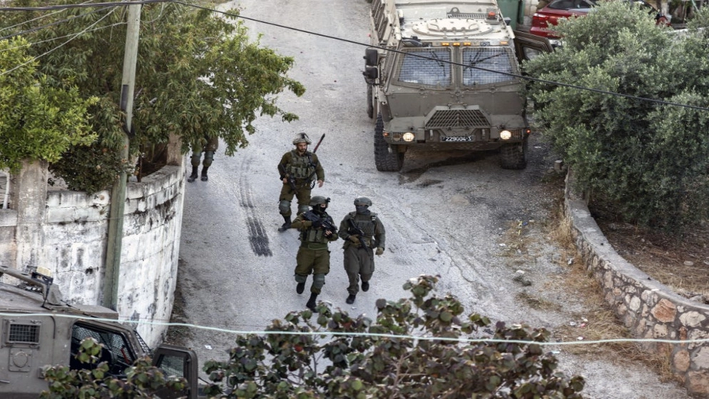 استشهاد فلسطيني برصاص قوات الاحتلال الإسرائيلي في مدينة البيرة