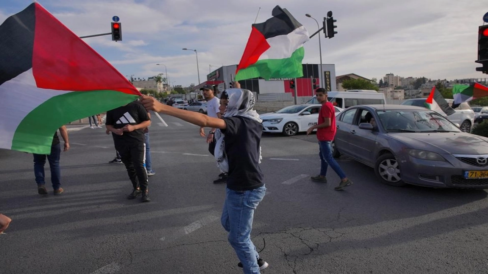 سلطات الاحتلال لا تريد أعلاما فلسطينية خلال دفن جثمان شيرين